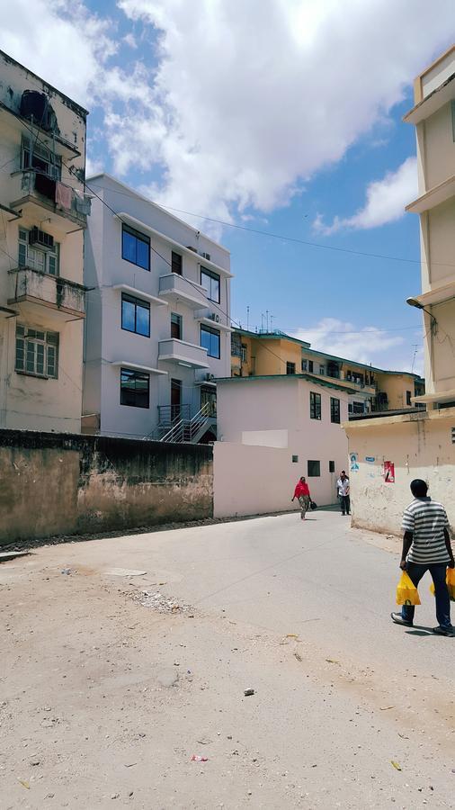 Zakinn Zanzibar Hotel - Dar Es Salaam Exterior foto